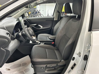 Toyota Yaris Cross 1.5h GR Sport Black Sky fwd 116cv e-cvt (8)