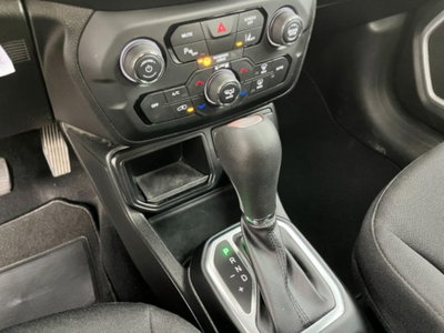 Jeep Renegade 1.6 Mjt DDCT 120 CV Longitude (12)