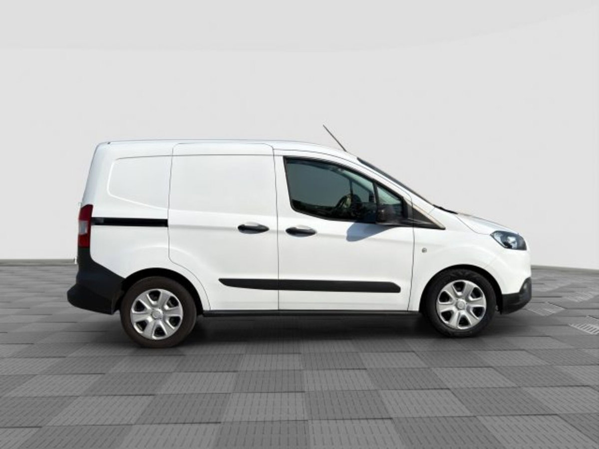 Ford Transit Courier 1.5 TDCi 100CV  Trend (6)