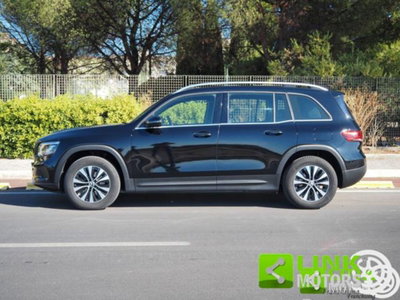 Mercedes-Benz GLB 180 d Automatic Sport (3)