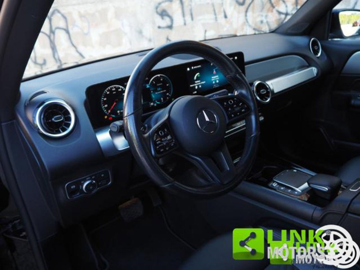 Mercedes-Benz GLB 180 d Automatic Sport (4)
