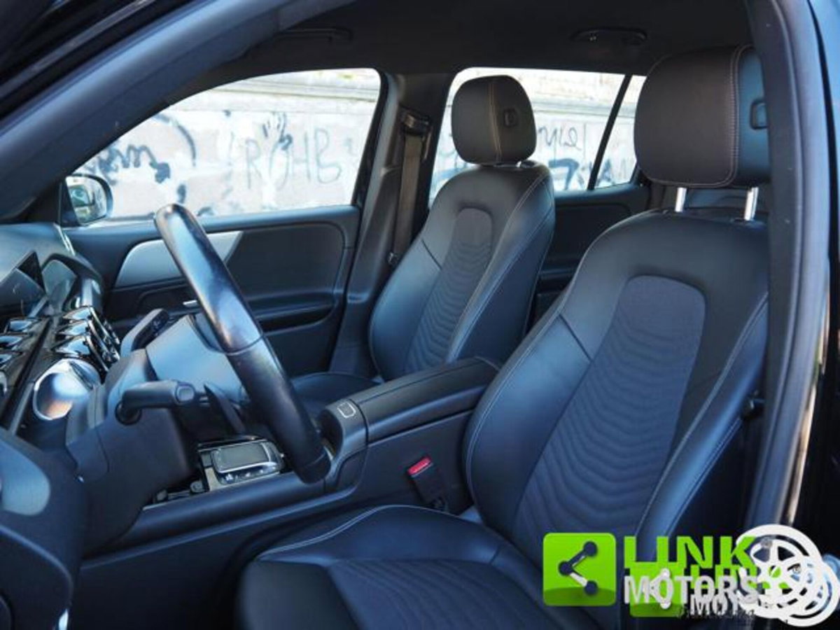 Mercedes-Benz GLB 180 d Automatic Sport (5)