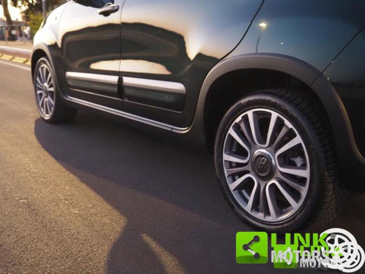 Fiat 500L 1.6 Multijet 120 CV City Cross (9)