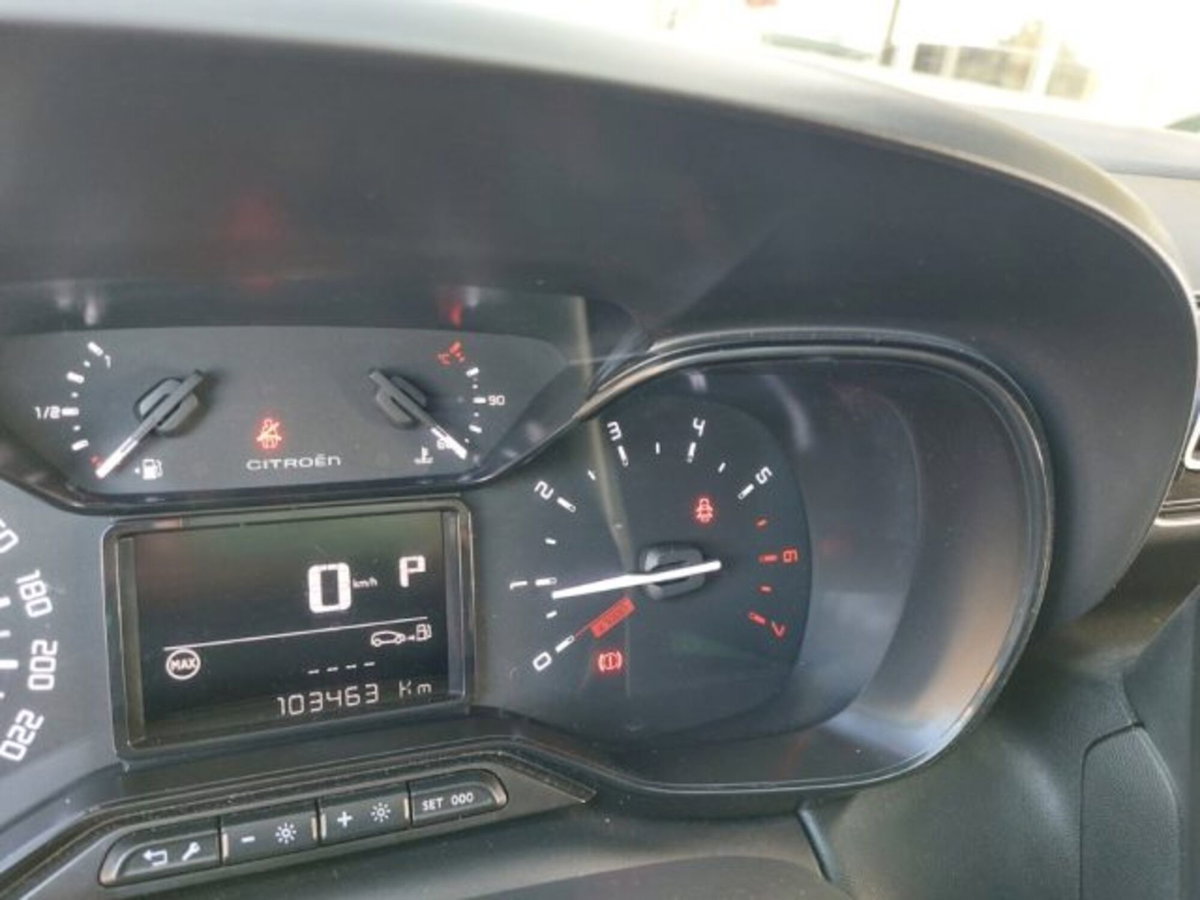Citroen C3 Aircross BlueHDi 120 S&S EAT6 Feel (10)