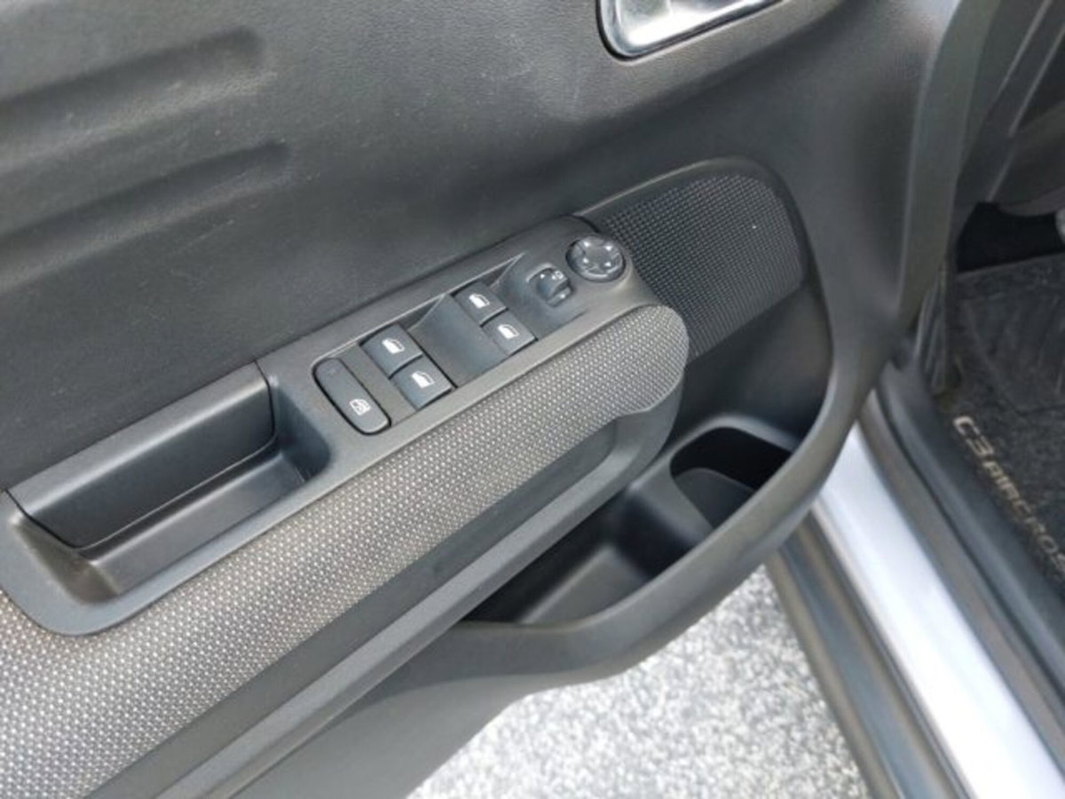 Citroen C3 Aircross BlueHDi 120 S&S EAT6 Feel (15)