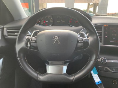 Peugeot 308 SW BlueHDi 130 S&S EAT8 Allure Pack (11)