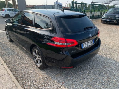 Peugeot 308 SW BlueHDi 130 S&S EAT8 Allure Pack (3)