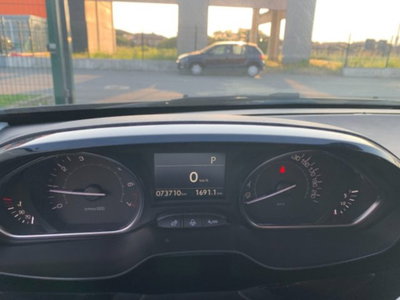 Peugeot 2008 Turbo 110 EAT6 S&S Allure (15)