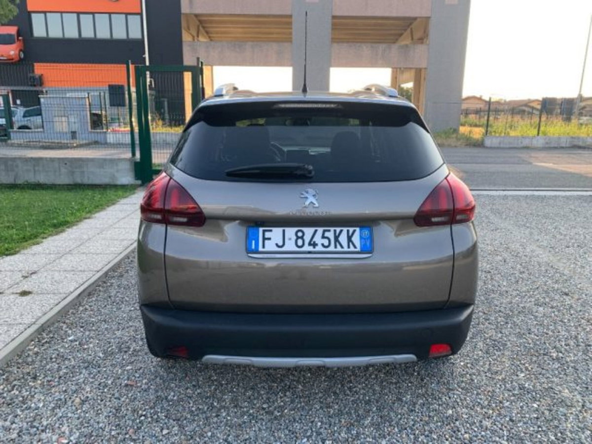 Peugeot 2008 Turbo 110 EAT6 S&S Allure (4)