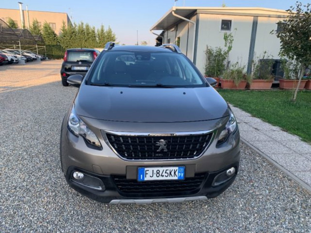 Peugeot 2008 Turbo 110 EAT6 S&S Allure (8)