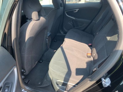Volvo V40 Cross Country D2 1.6 Kinetic (10)