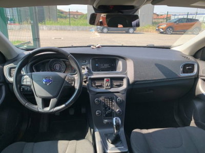Volvo V40 Cross Country D2 1.6 Kinetic (11)