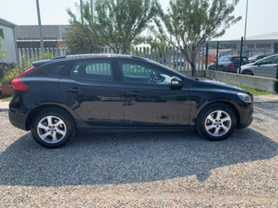 Volvo V40 Cross Country D2 1.6 Kinetic (6)