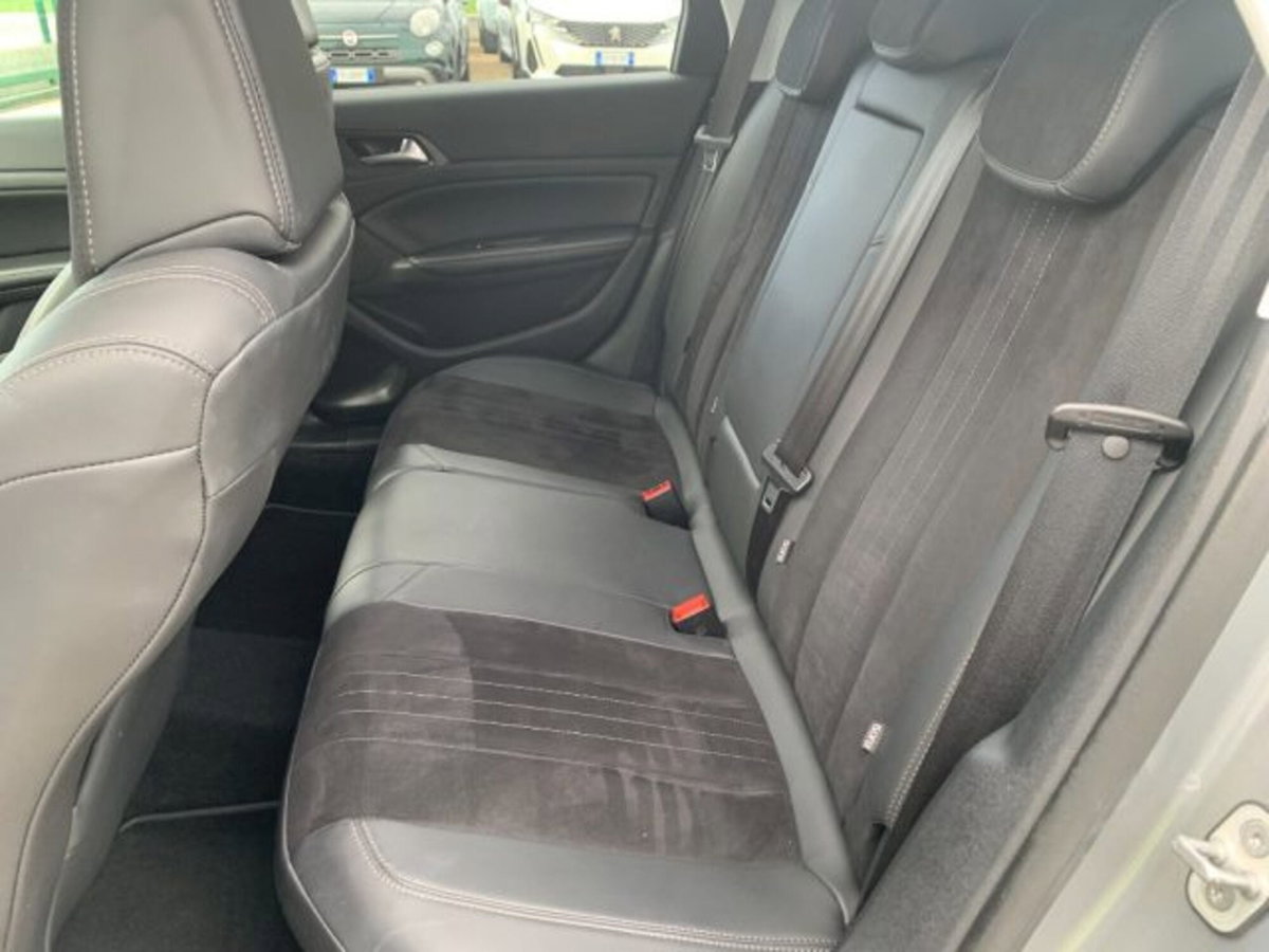 Peugeot 308 SW BlueHDi 150 S&S Business (10)