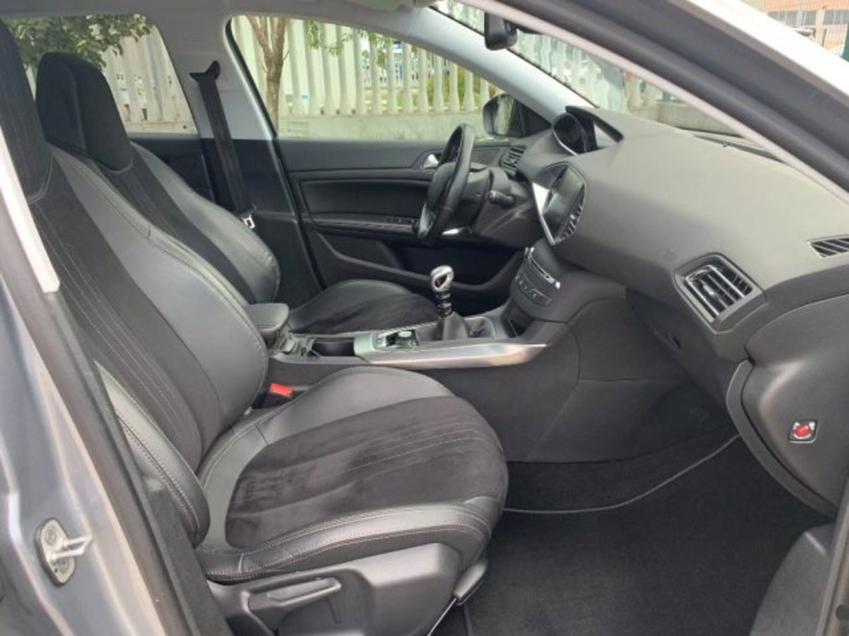 Peugeot 308 SW BlueHDi 150 S&S Business (12)
