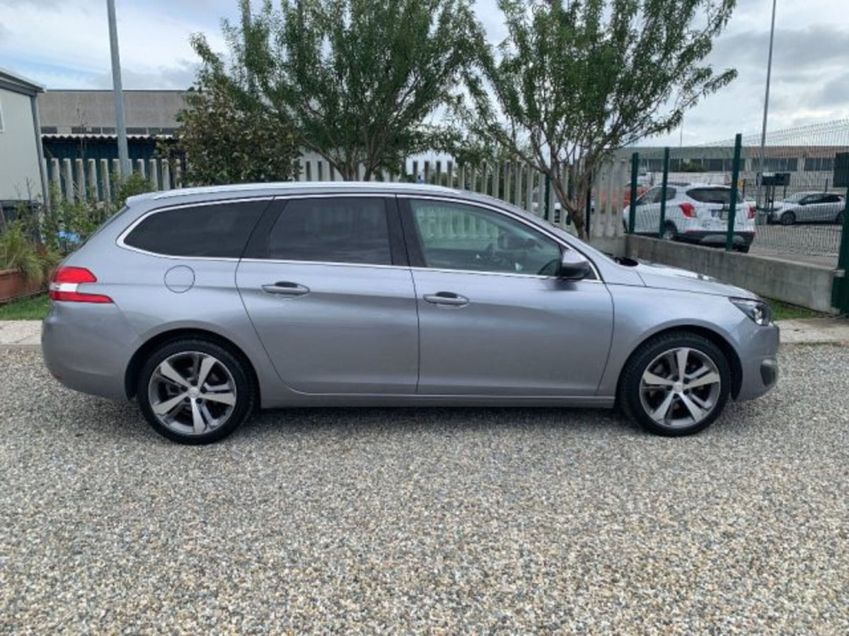 Peugeot 308 SW BlueHDi 150 S&S Business (4)