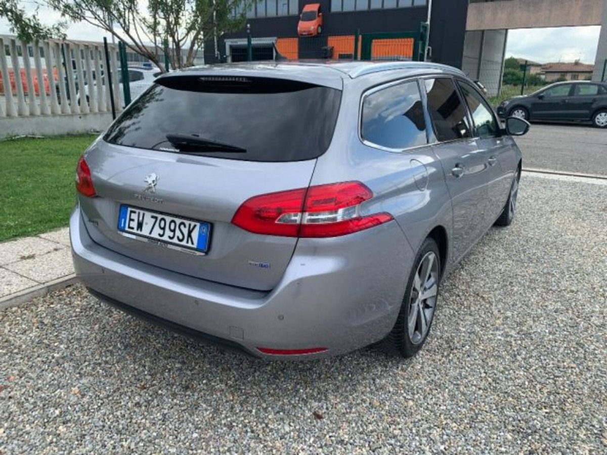 Peugeot 308 SW BlueHDi 150 S&S Business (5)