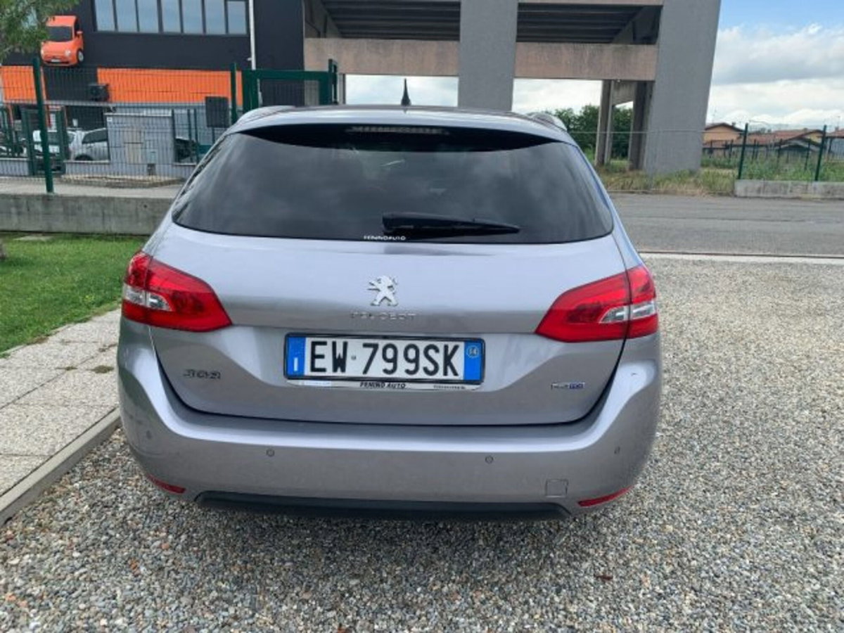 Peugeot 308 SW BlueHDi 150 S&S Business (6)