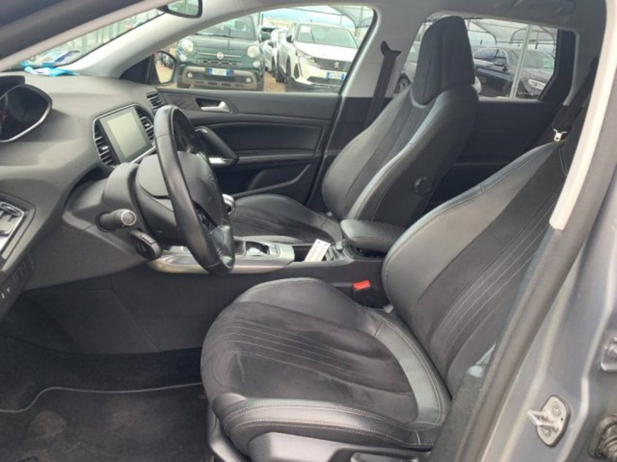 Peugeot 308 SW BlueHDi 150 S&S Business (9)