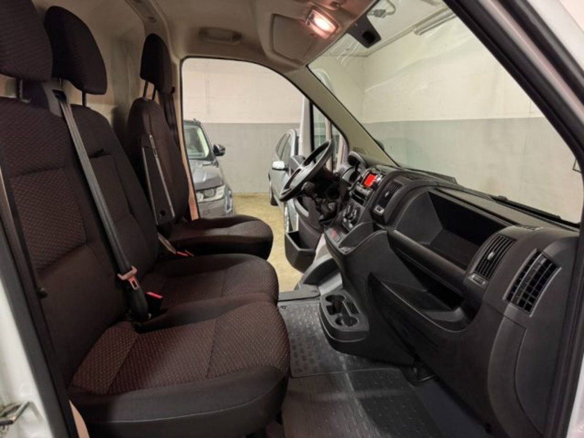Opel Movano Furgone 33 L2H2 2.2 diesel 140cv S&S (16)