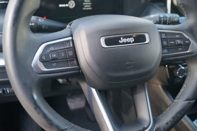 Jeep Compass 1.3 T4 190CV PHEV AT6 4xe Limited (11)