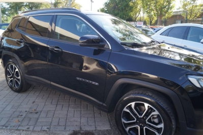Jeep Compass 1.3 T4 190CV PHEV AT6 4xe Limited (3)