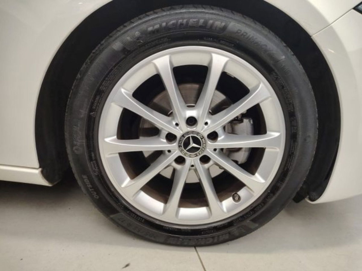 Mercedes-Benz Classe A 160 Premium (20)
