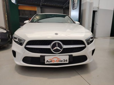 Mercedes-Benz Classe A 160 Premium (3)