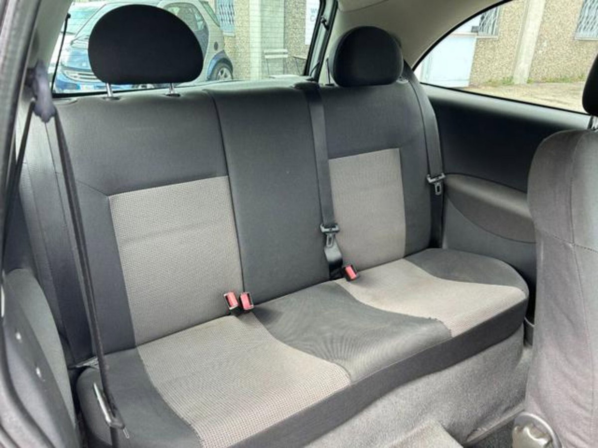 Opel Corsa 1.0i 12V cat 3 porte Club (9)