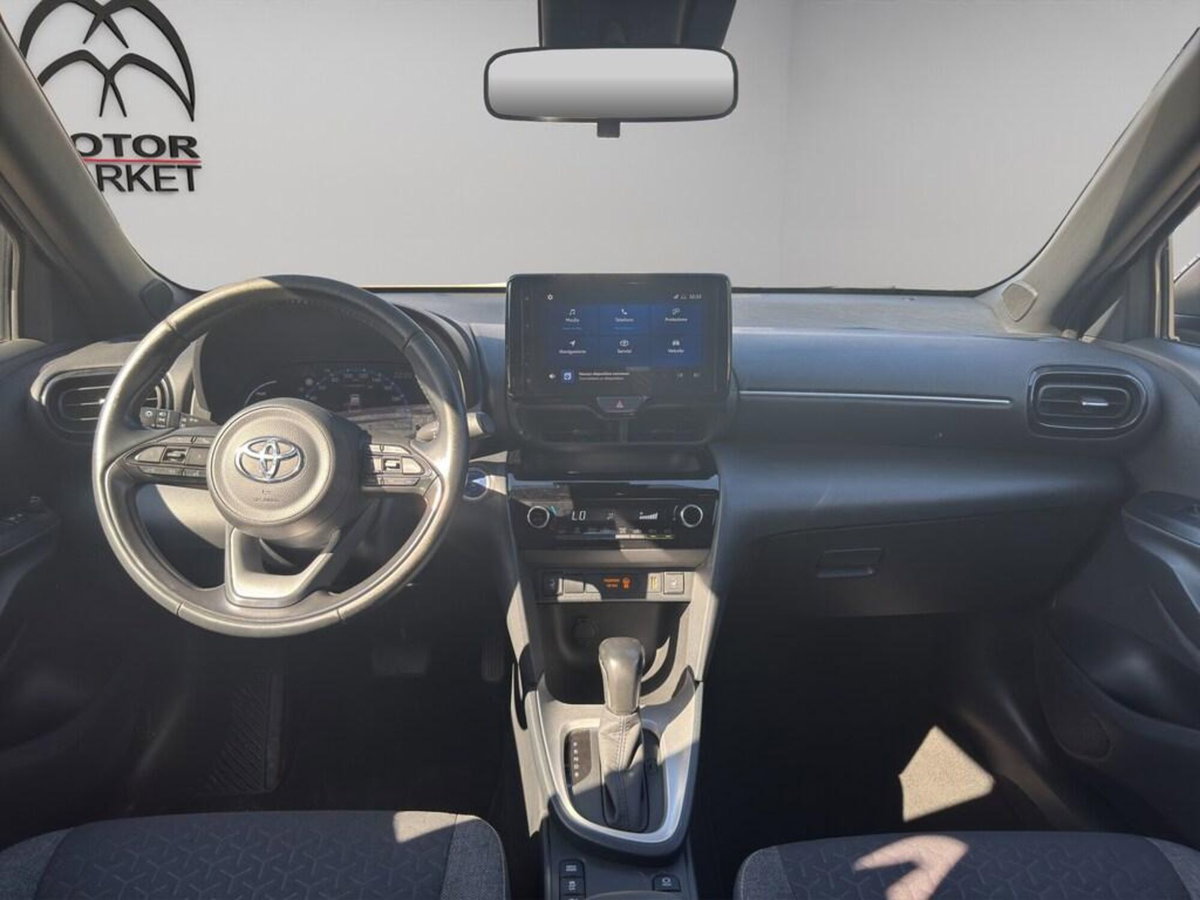 Toyota Yaris Cross 1.5h GR Sport Black Sky fwd 116cv e-cvt (14)