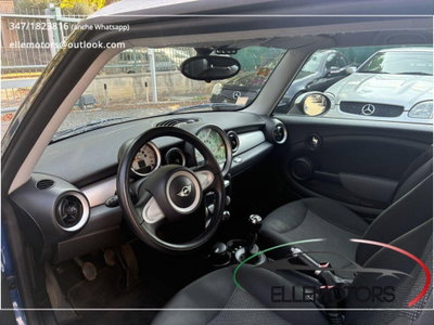 MINI Mini 1.6 16V Cooper (7)