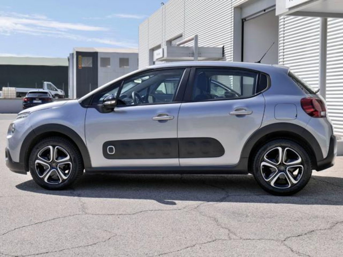 Citroen C3 1.2 puretech You s&s 83cv neopatentati (2)