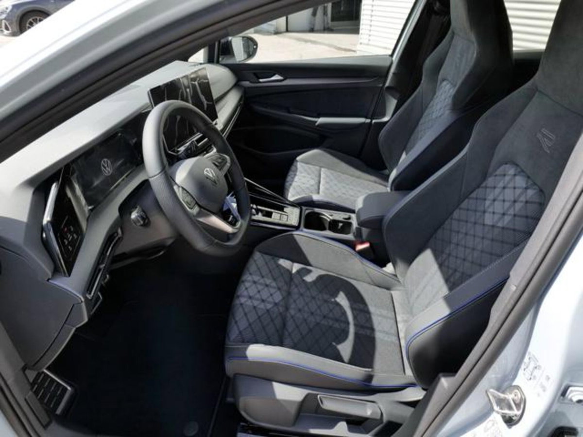 Volkswagen Golf Variant 1.5 etsi R-Line 150cv dsg (5)