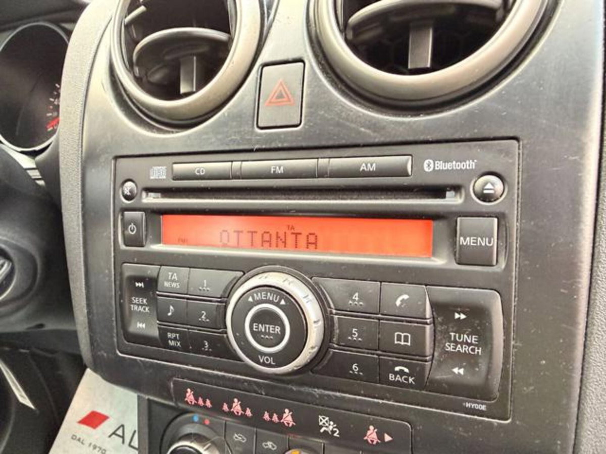 Nissan Qashqai 1.5 dCi Acenta (6)