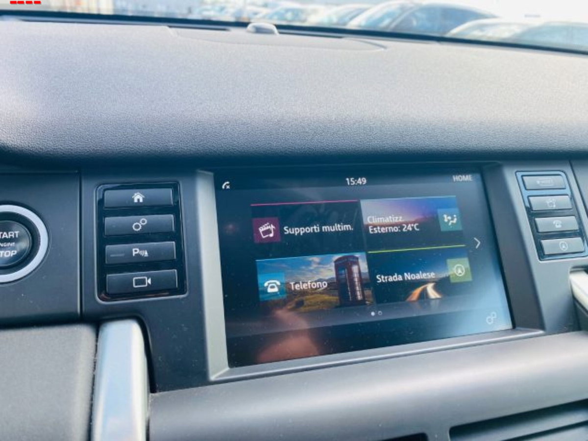 Land Rover Discovery Sport 2.0 TD4 150 CV SE (8)