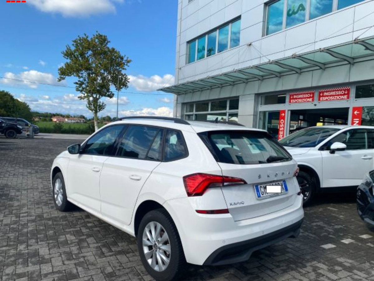 Skoda Kamiq 1.0 TSI 110 CV DSG Ambition (3)