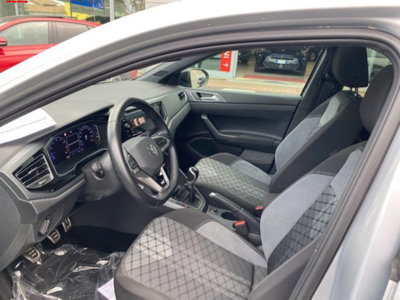 Volkswagen Taigo 1.0 tsi R-Line 115cv (8)