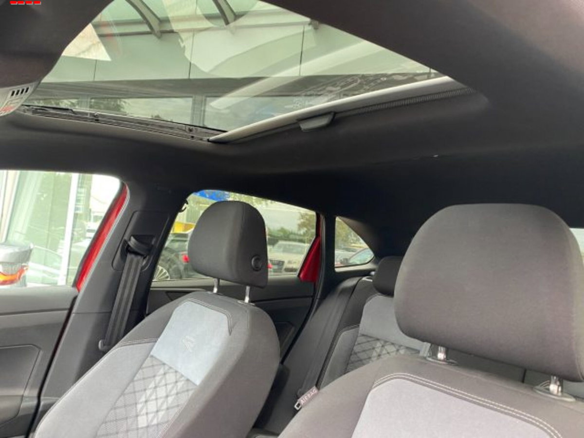 Volkswagen Taigo 1.0 tsi R-Line 115cv dsg (14)
