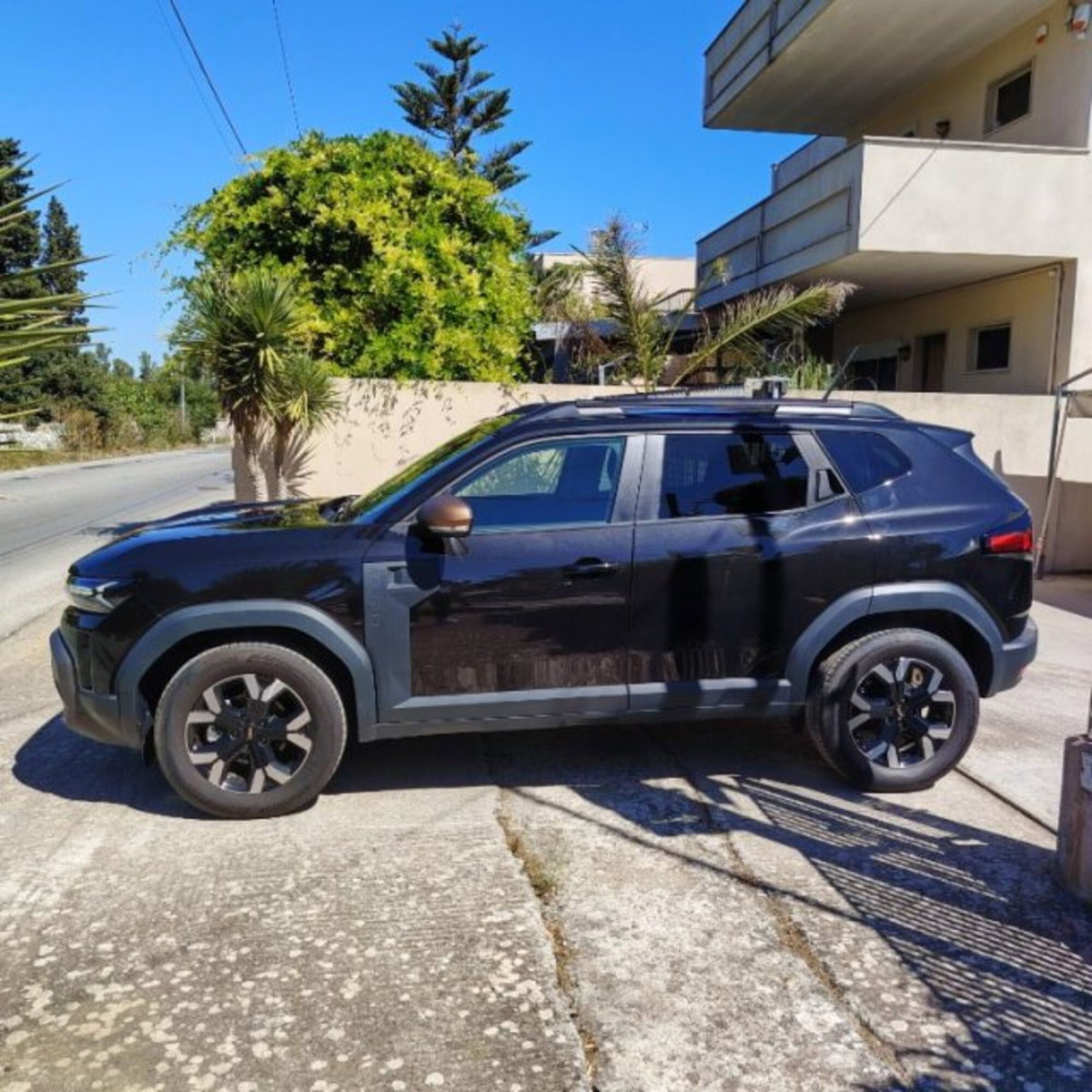 Dacia Duster 1.6 hybrid Extreme 140cv (2)