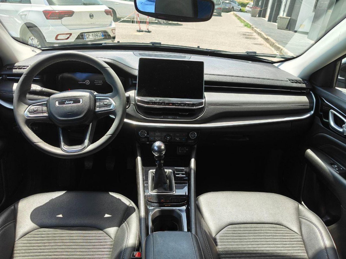 Jeep Compass 1.6 Multijet II 2WD Limited (8)