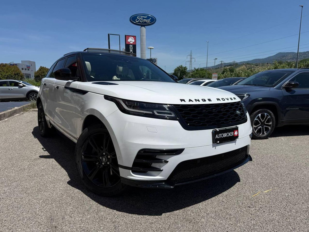 Land Rover Range Rover Velar 2.0D I4 240 CV R-Dynamic SE (3)