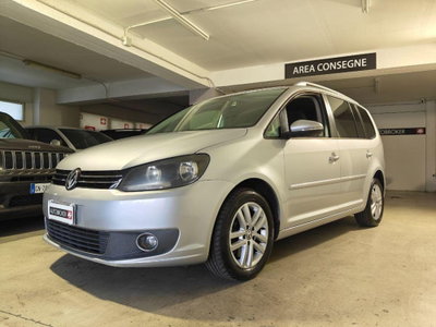 Volkswagen Touran 2.0 TDI 140 CV DSG Highline usata