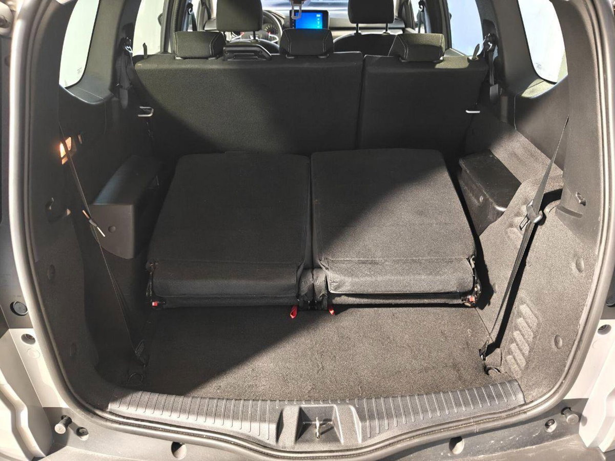 Dacia Jogger Jogger 1.0 TCe 110 CV 7 posti Comfort (16)