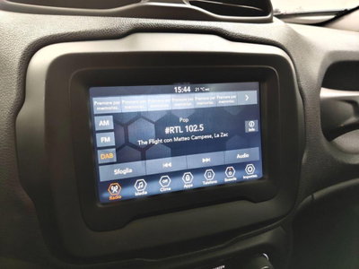 Jeep Renegade 1.6 Mjt 120 CV Limited (9)