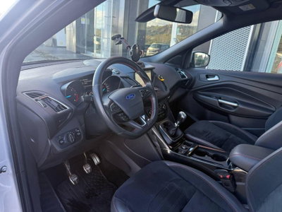 Ford Kuga 2.0 TDCI 120 CV S&S 2WD Powershift ST-Line (7)