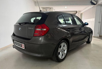 BMW Serie 1 118d 2.0 143CV cat 5 porte Futura DPF (3)