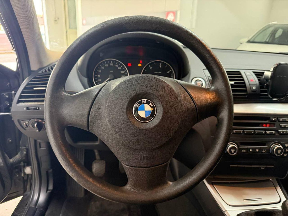 BMW Serie 1 118d 2.0 143CV cat 5 porte Futura DPF (9)