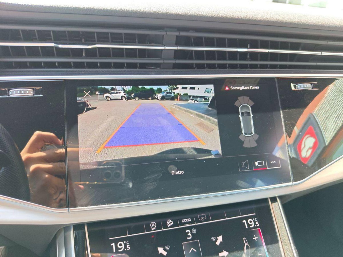 Audi Q8 Q8 50 TDI 286 CV quattro tiptronic Sport (17)
