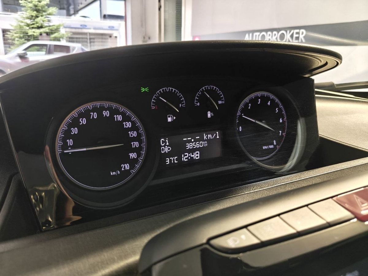 Lancia Ypsilon 1.0 FireFly 5 porte S&S Hybrid Gold Plus (10)