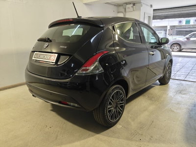 Lancia Ypsilon 1.0 FireFly 5 porte S&S Hybrid Gold Plus (4)
